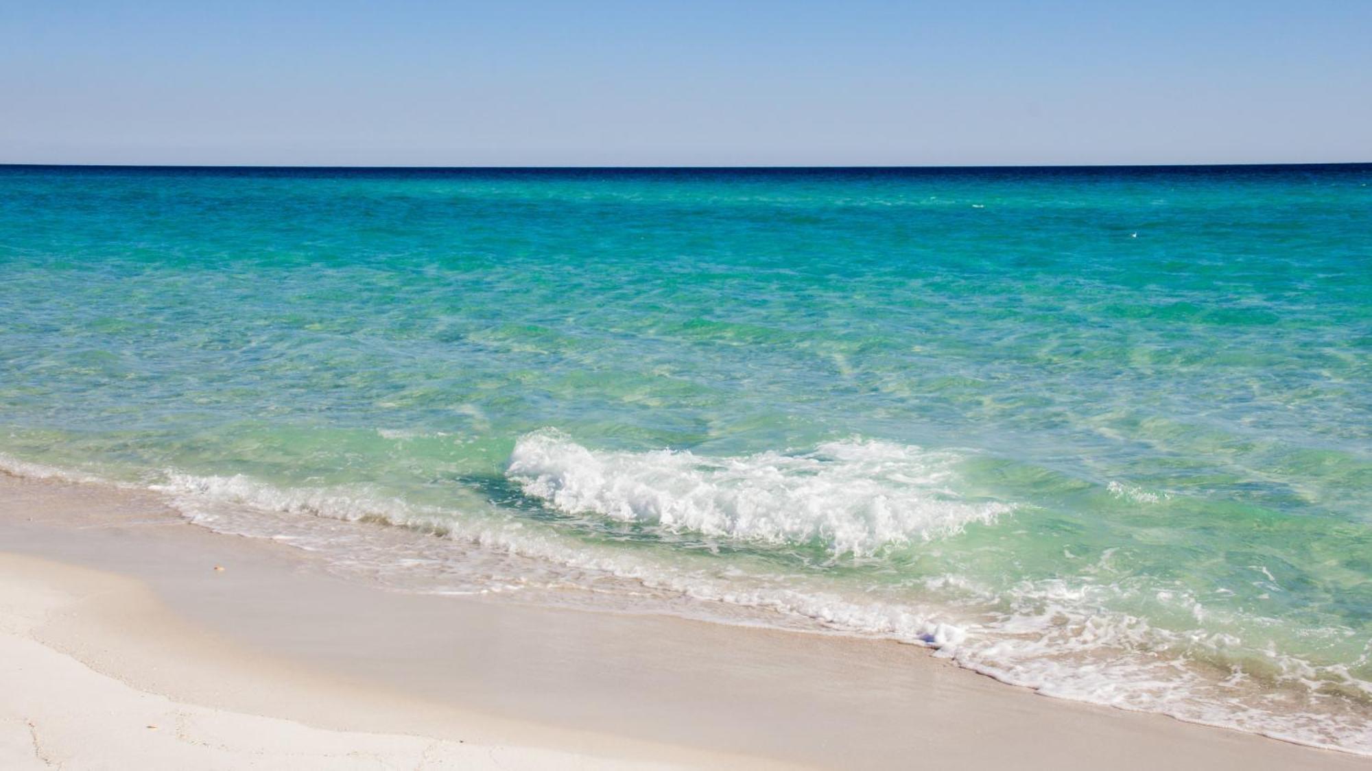 Gorgeous 3bd/25ba New W/ Private Heated Pool Steps From Beach! * Panama City Beach